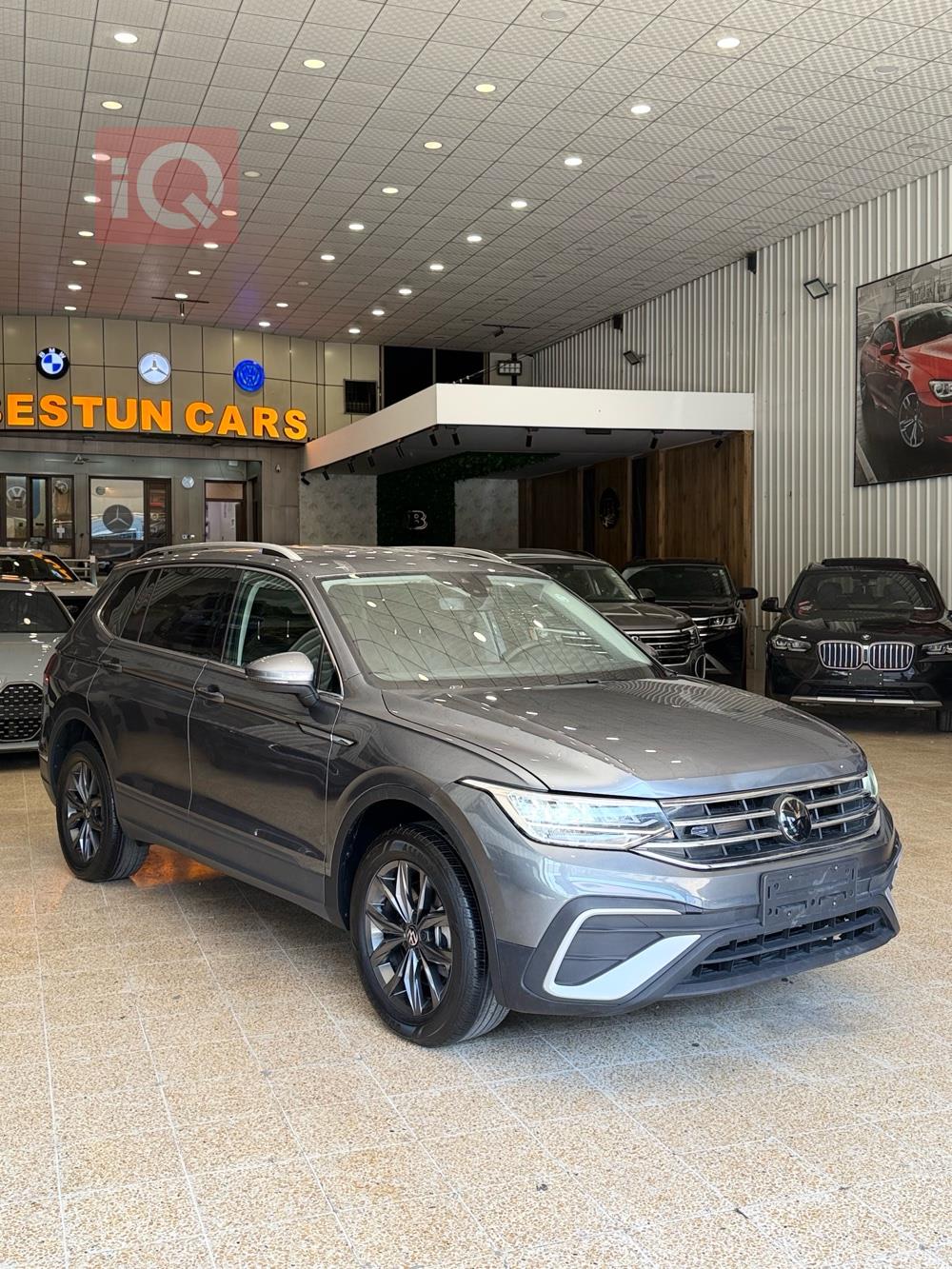 https://cdn.iqcars.ioimage_picker_99E35AA7-7FE7-4F65-A604-12812E295DD4-31797-00000E6E49B796BE_out.jpg